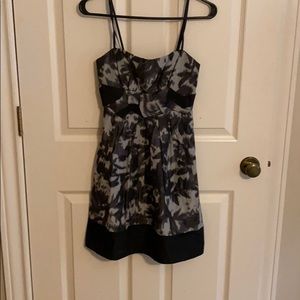 BCBG Strapless Cocktail Dress EUC Size 0